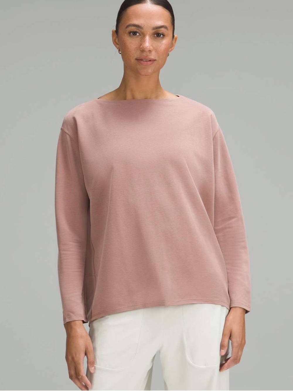 Lululemon back in action long sleeve shirt Women’s SZ M Dusty rose